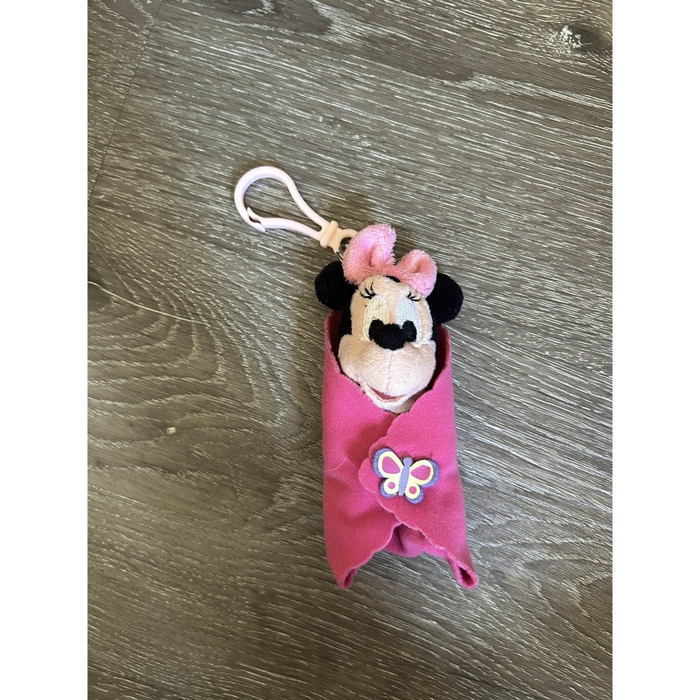 Baby Minnie Mouse Swaddle Plush Keychain Bag Charm Disney Parks‎ Exclusive Cute